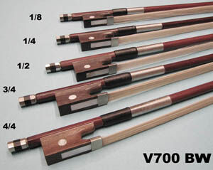 Smyczek skrzypcowy 1/8 V700BW hard wood 1/oczko FOM